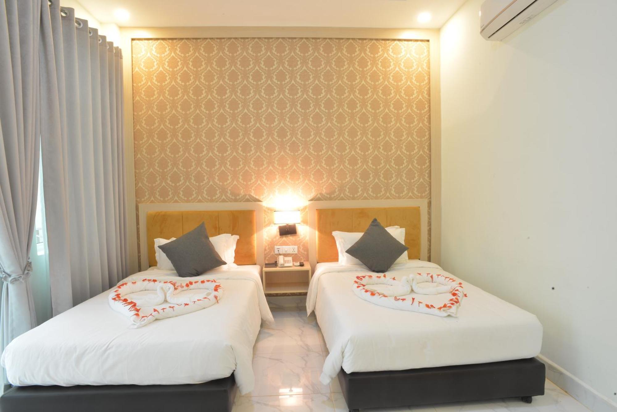 Sangkahak Mith Hotel Kep Exterior foto